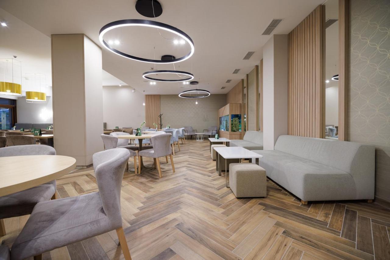 Olymp IV Hotel Kolobrzeg Ngoại thất bức ảnh