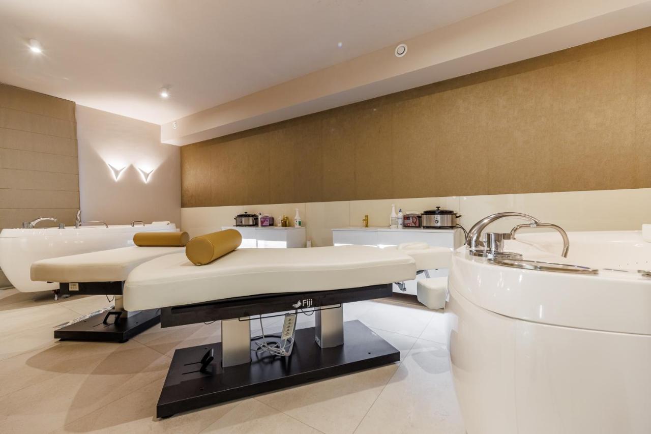 Olymp IV Hotel Kolobrzeg Ngoại thất bức ảnh